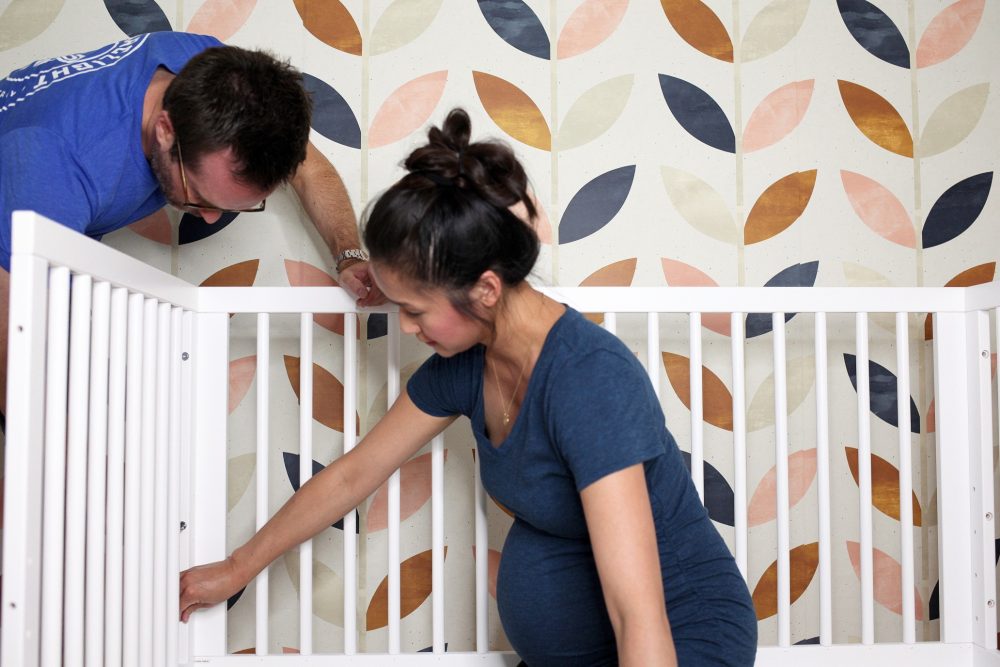 parentings putting together new crib