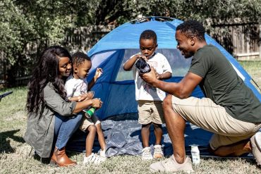 4 Easy Steps to Glamping in your Backyard with Kids