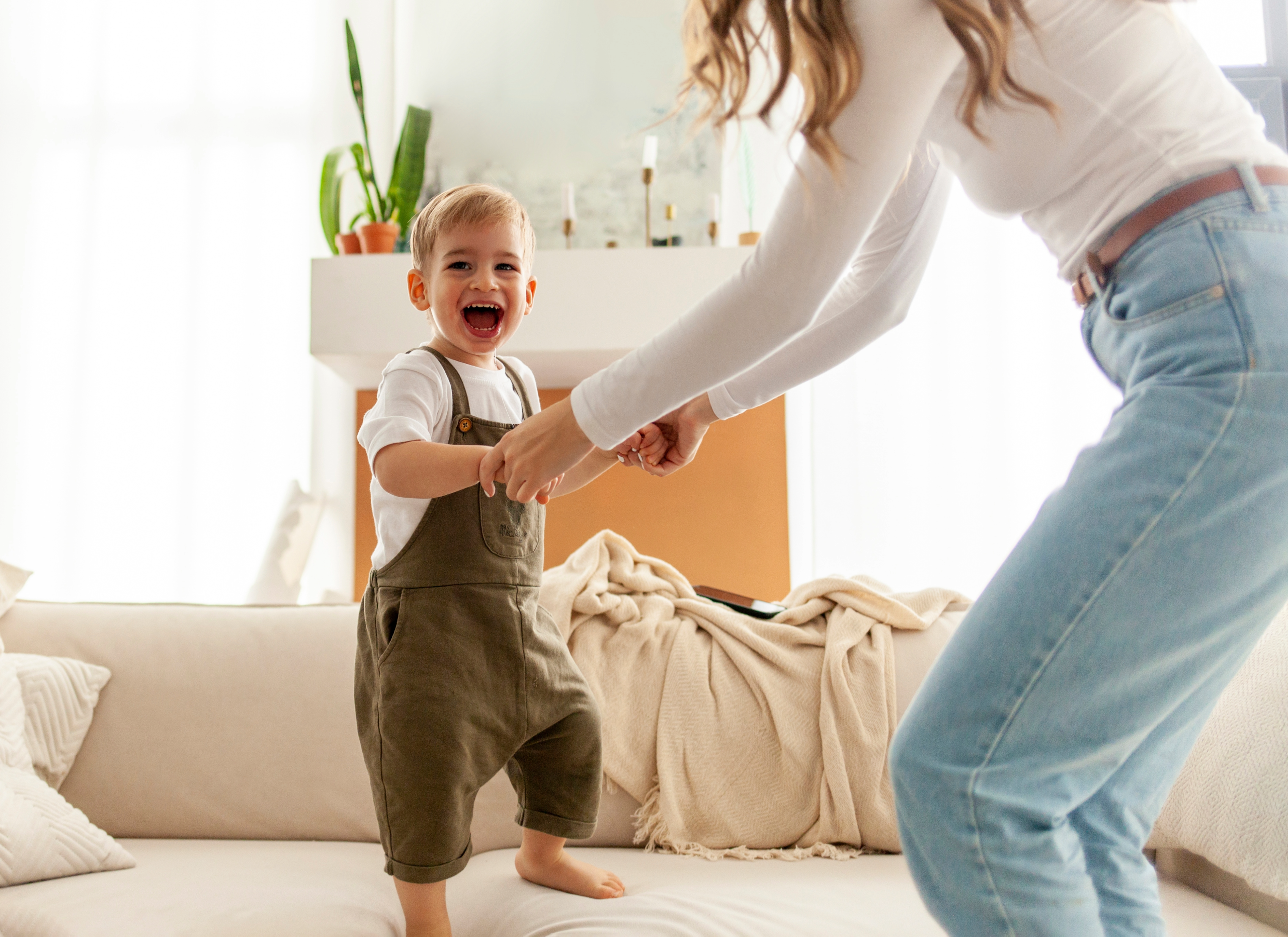 rainy day,indoors,inside,living room,fun ways,rain,kids,together