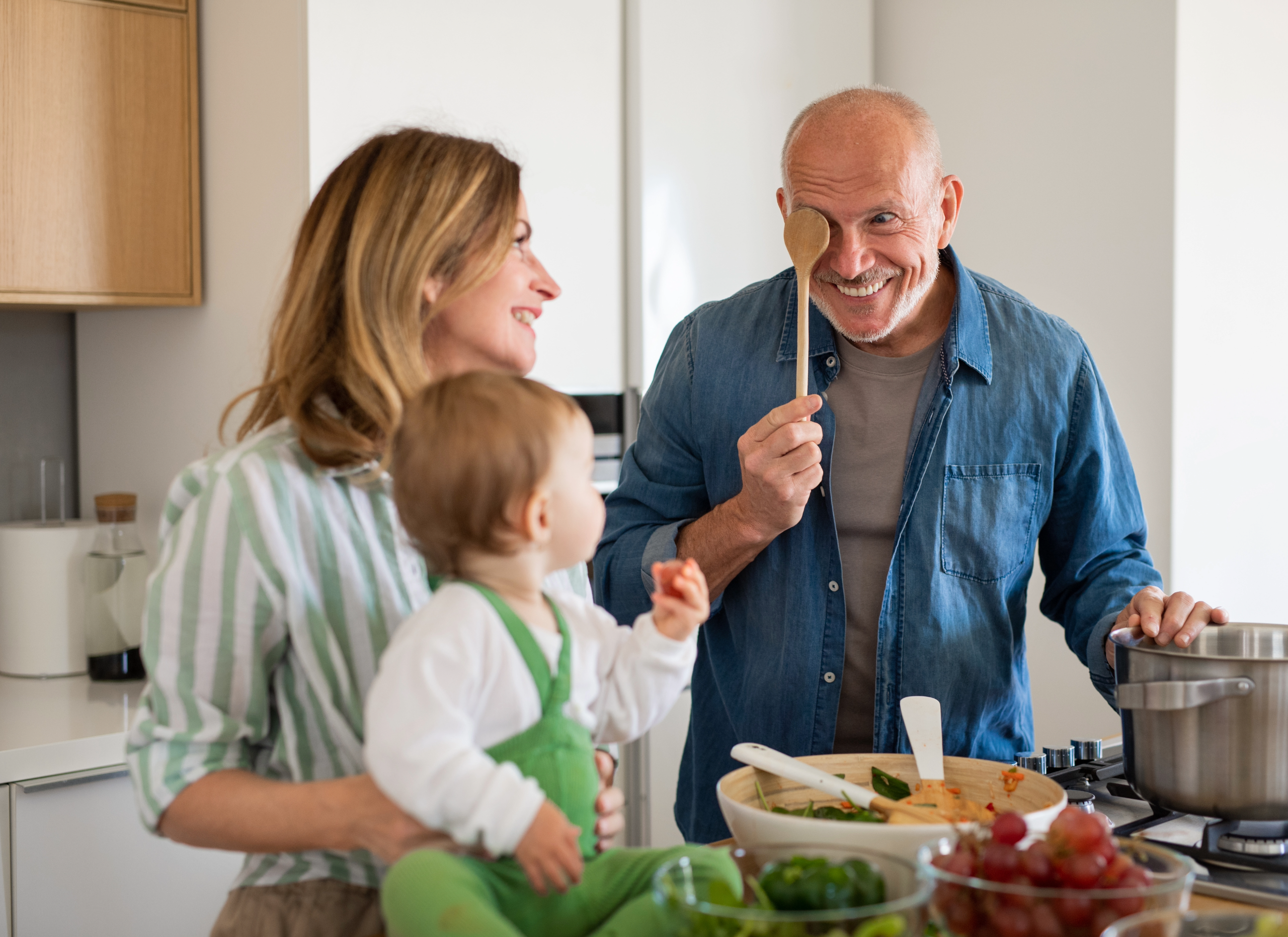 Bonds,together,Grandparents,Activities