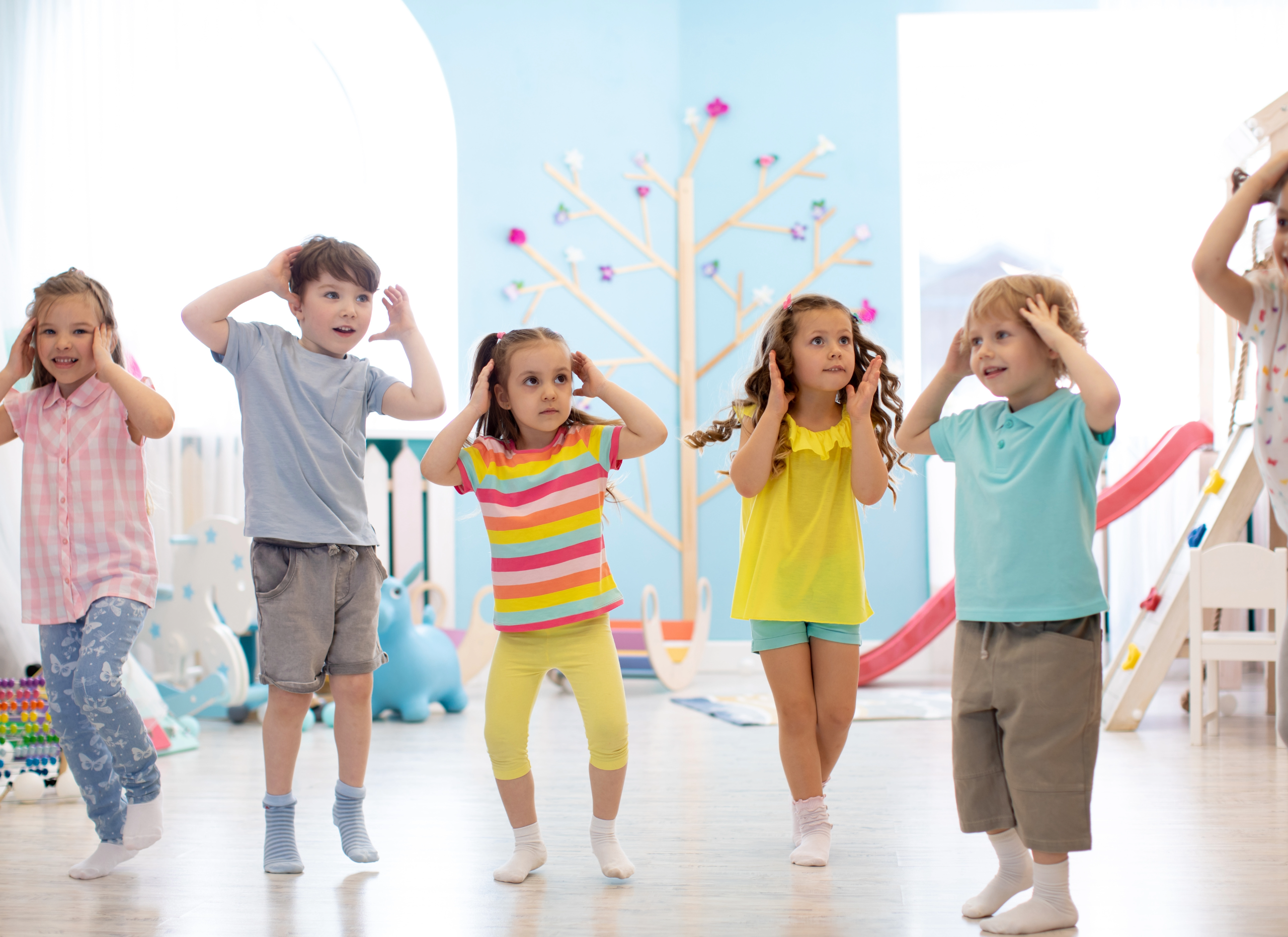 group of kids playing simon says